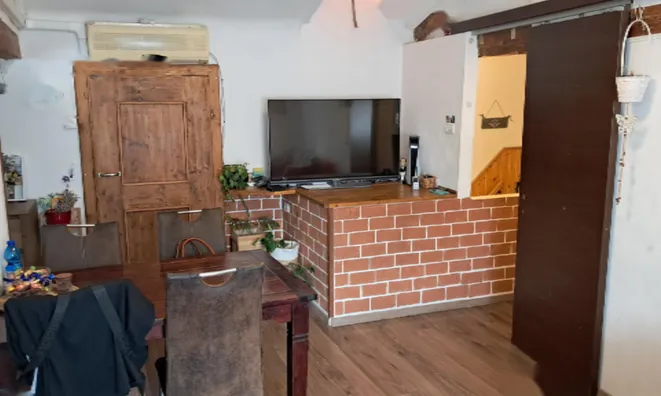 Недвижимость Квартира 3-комн центр Ко́пер: 3