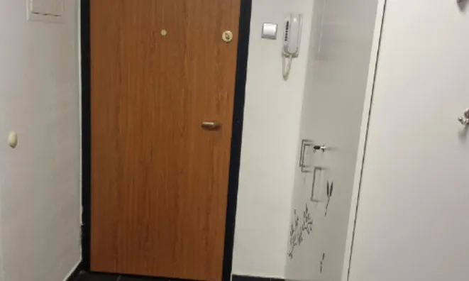 Недвижимость Квартира с тремя комнатами в Новой Луции: 4