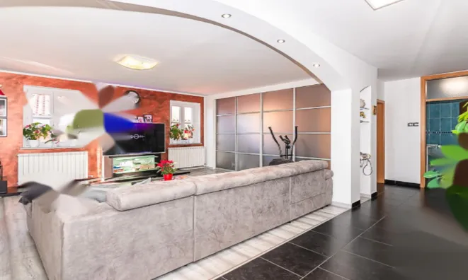 Недвижимость Квартира, 5 и более комнат: 9