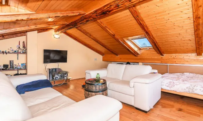 Недвижимость Квартира, 5 и более комнат: 22