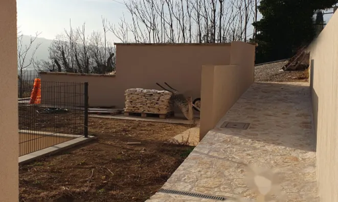 Недвижимость Четырехкомнатная квартира в Новых Сечовлях: 10