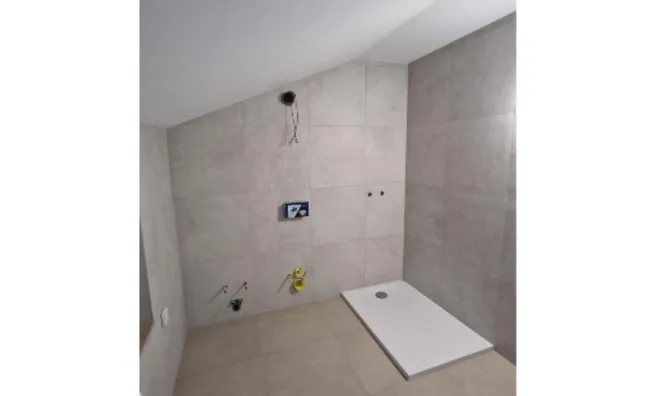 Недвижимость Четырехкомнатная квартира в Новых Сечовлях: 19