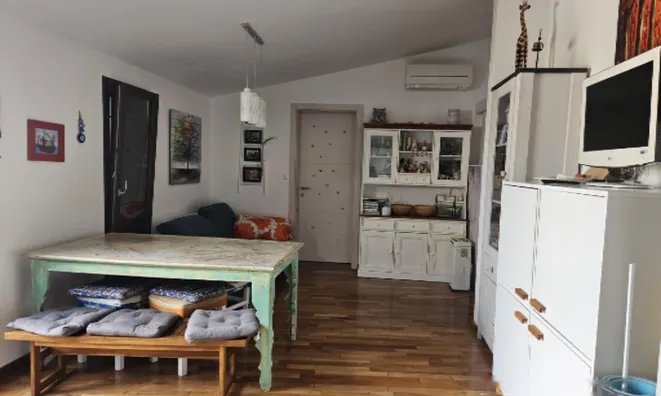 Недвижимость Двухкомнатная квартира Дивача: 6