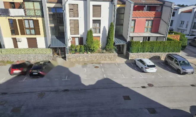 Недвижимость Двухкомнатная квартира Дивача: 10