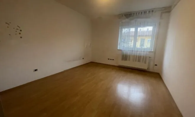 Недвижимость Двухкомнатная квартира в Сежане: 7