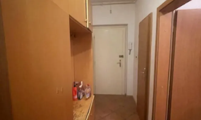 Недвижимость Двухкомнатная квартира в Сежане: 8