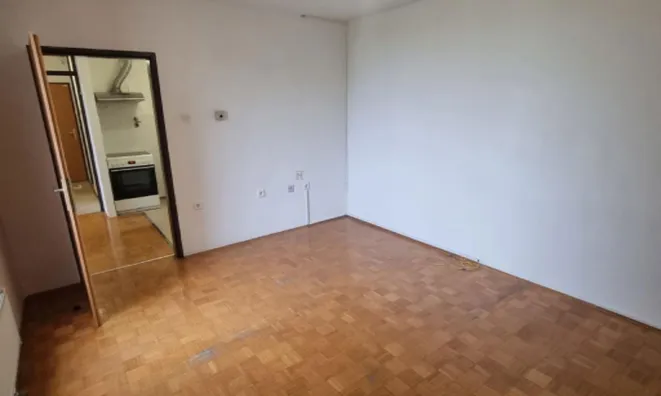 Недвижимость Двухкомнатная квартира Изола: 5