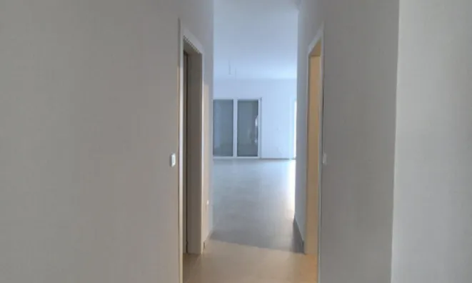 Недвижимость Квартира, 3-комнатная, Изола: 18