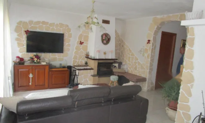 Недвижимость Квартира, 4-комнатная Новый Плавье: 5