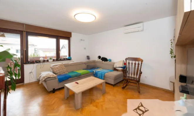 Недвижимость Дом, Врховцы: 5