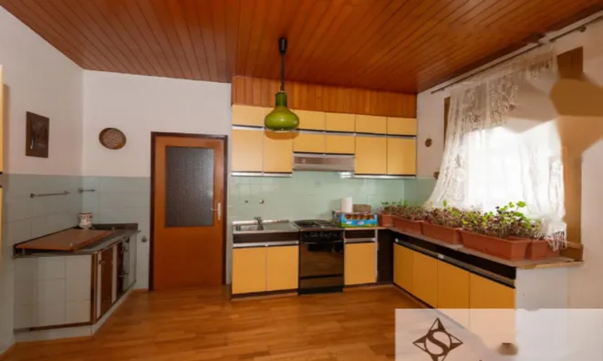 Недвижимость Дом, Врховцы: 15