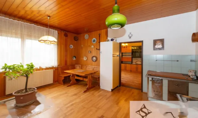 Недвижимость Дом, Врховцы: 16