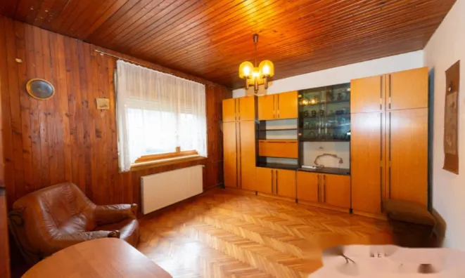 Недвижимость Дом, Врховцы: 17