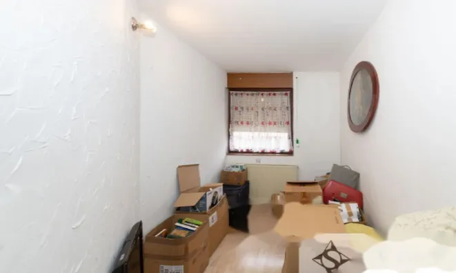 Недвижимость Дом, Врховцы: 19