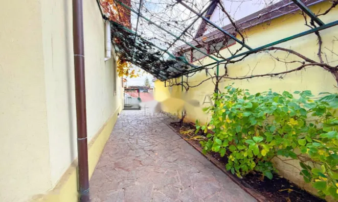 Недвижимость Дом, Водмат: 18