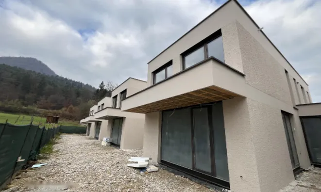 Недвижимость Дом с террасой в Ново Шмартно под Шмарно Горо, Любляна: 23