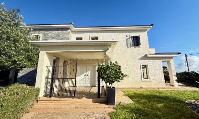 Недвижимость 6 Bedroom Villa with Panoramic Views in Konia, Paphos: 4