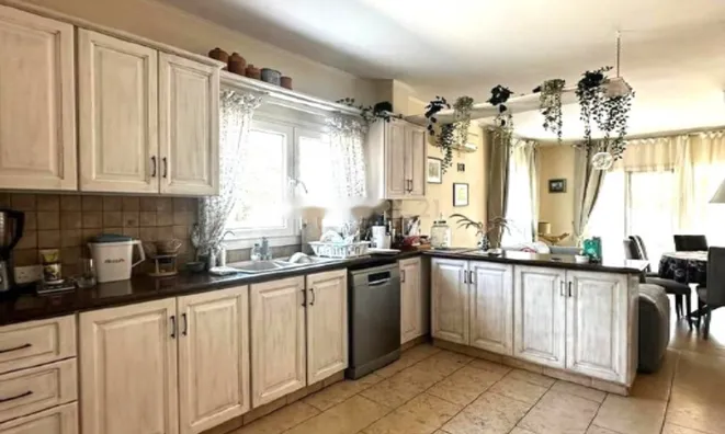 Недвижимость 4 Bedroom House For Sale In Pyrgos, Limassol: 7