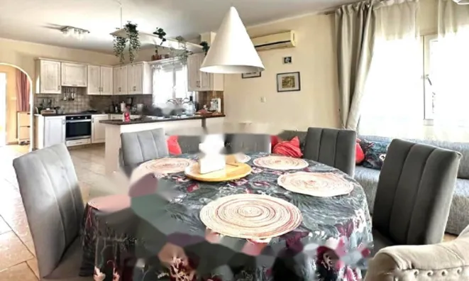 Недвижимость 4 Bedroom House For Sale In Pyrgos, Limassol: 8