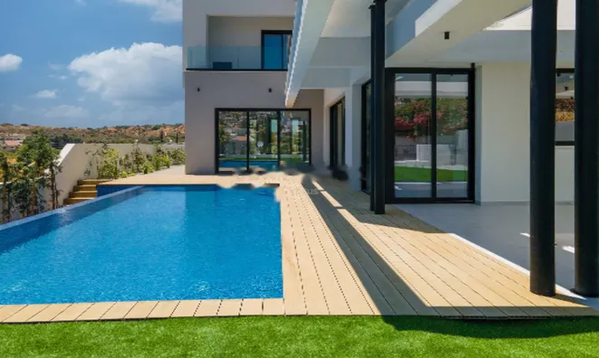 Недвижимость 5 Bedroom Villa For sale in Agios Tychonas, Limassol: 1