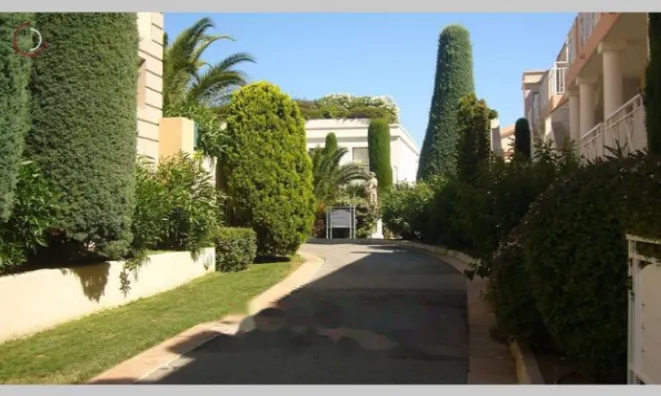 Недвижимость Apartment La Bocca: 10