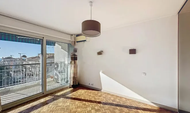 Недвижимость Apartment Cannes Carnot: 11