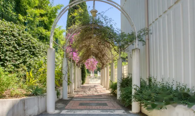 Недвижимость Apartment Cannes République: 4