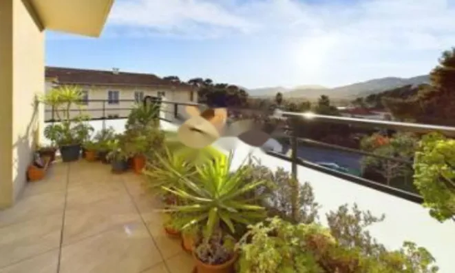 Недвижимость Apartment La Bocca Nord: 3