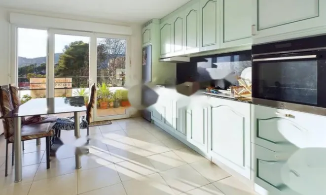 Недвижимость Apartment La Bocca Nord: 4