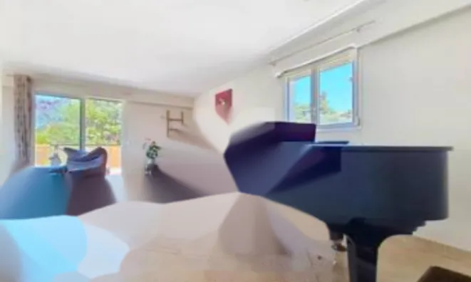 Недвижимость Maison République Cannes: 2