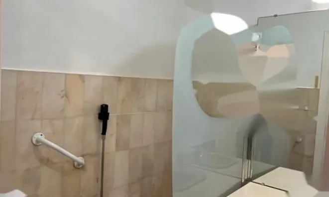 Недвижимость Apartment Carnot Cannes: 4