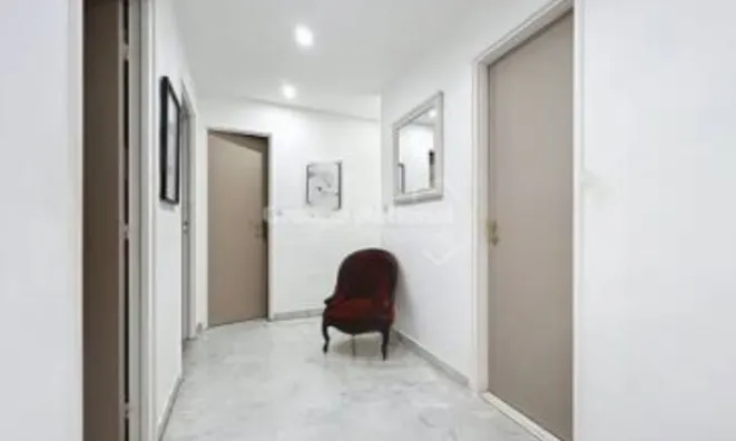 Недвижимость Apartment La Bocca: 3