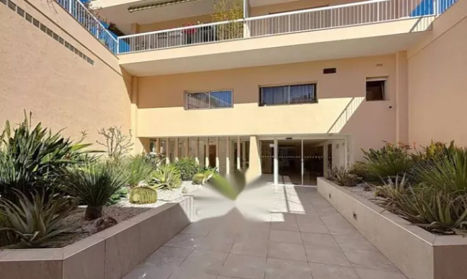 Недвижимость Apartment Cannes Carnot: 11