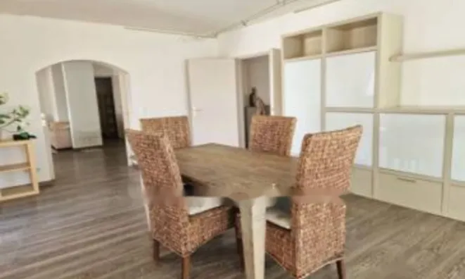 Недвижимость Apartment Marina-La Roubine: 2