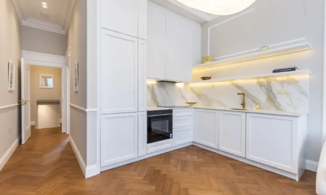 Недвижимость Redcliffe Square: 10