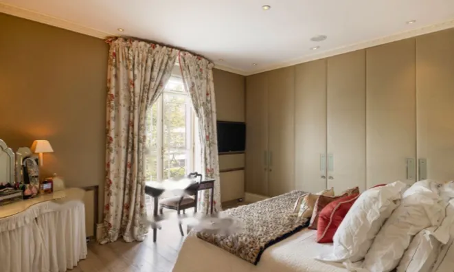 Недвижимость Old Church Street: 2