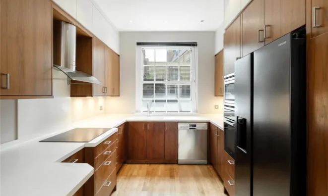 Недвижимость Sydney Street: 17