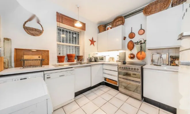 Недвижимость Tregunter Road: 6