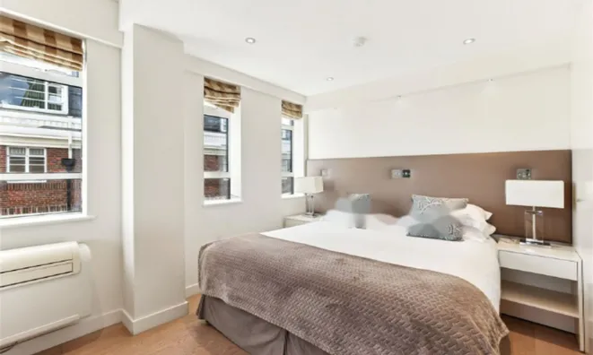 Недвижимость Sloane Avenue: 1