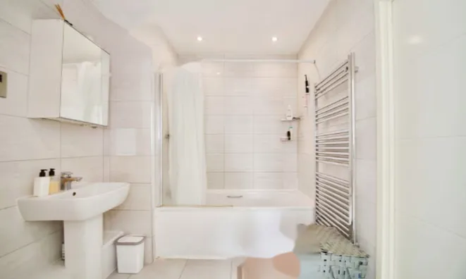 Недвижимость Woodley Crescent: 11