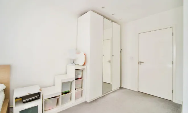 Недвижимость Woodley Crescent: 13