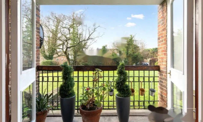 Недвижимость Clandon Gardens, Finchley: 4