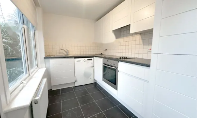 Недвижимость Church Lane: 8