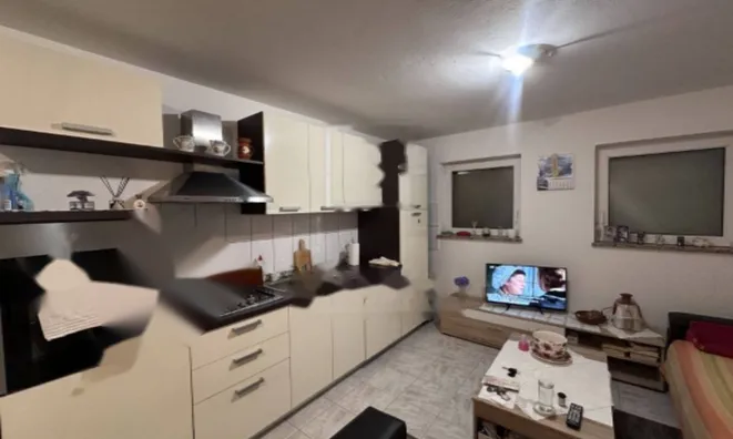 Недвижимость Двухкомнатная квартира Побри: 2