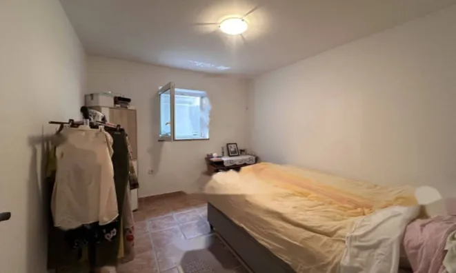 Недвижимость Двухкомнатная квартира Побри: 5