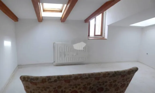 Недвижимость Четырехкомнатная квартира Центр: 4