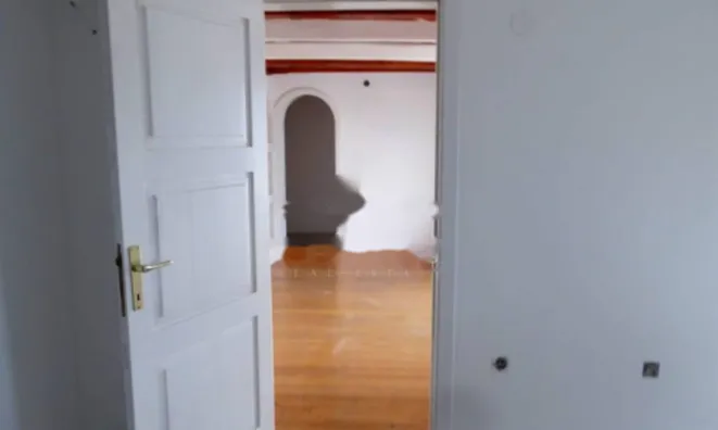 Недвижимость Четырехкомнатная квартира Центр: 7