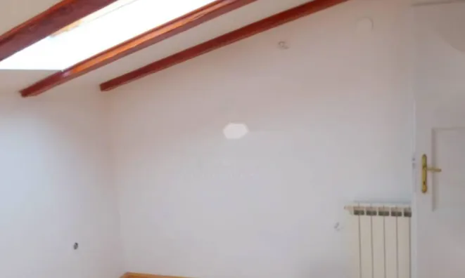 Недвижимость Четырехкомнатная квартира Центр: 8