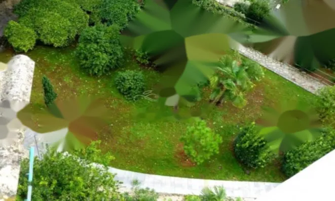 Недвижимость Четырехкомнатная квартира Центр: 28