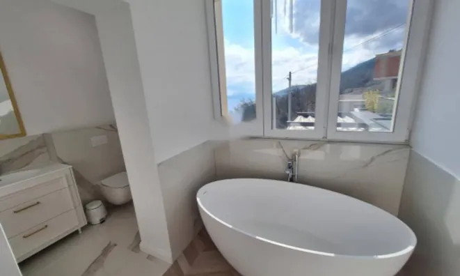 Недвижимость Двухкомнатная квартира Добречь: 10